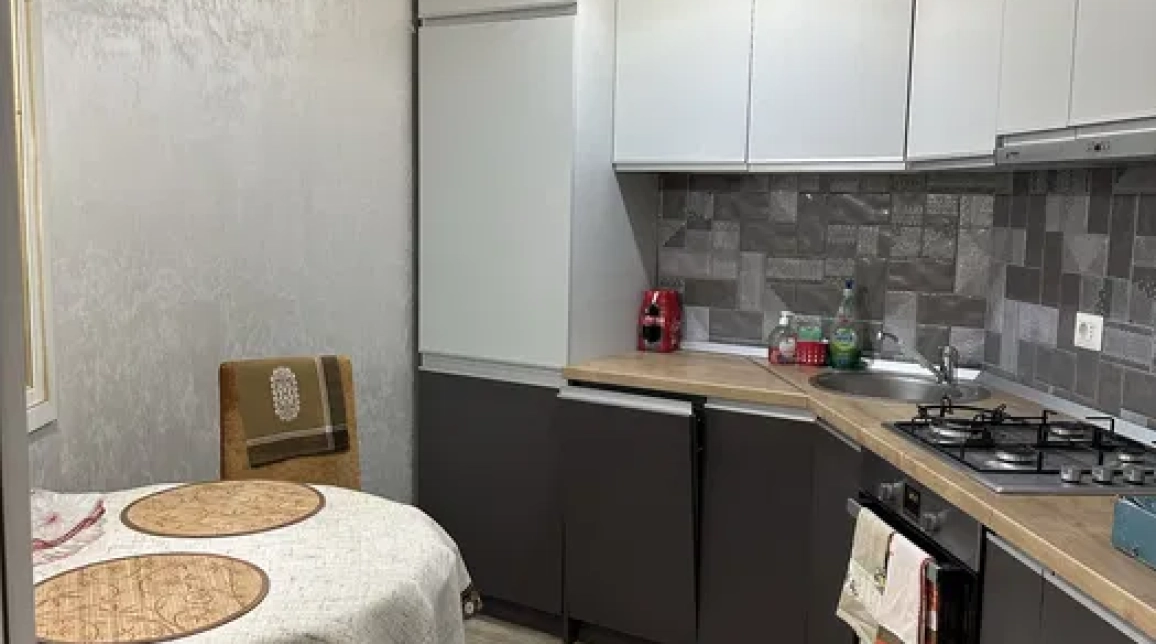 Oferta Fermelor apartament 74 mp, 2 camere, decomandat, de inchiriat imagine 5