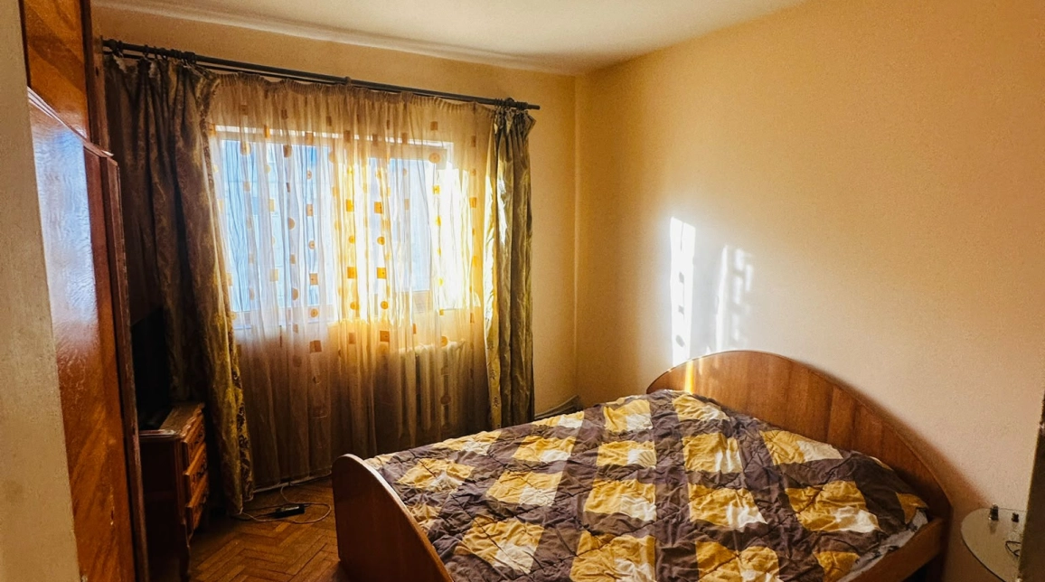 Oferta De vanzare apartament, 3 camere, decomandat, 70 mp, Mircea cel Batran imagine 6