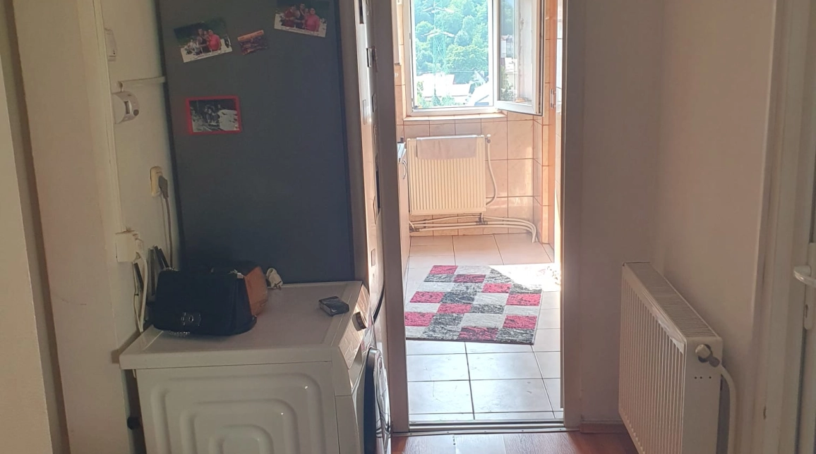 Oferta Apartament, 3 camere semidecomandat, 72 mp, Darmanesti, de vanzare imagine 9