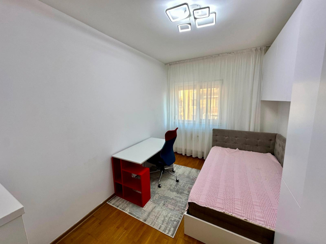 3 camere,  open-space,  70 mp, de vanzare apartament in zona Valea Lupului,  (Rond Era) 162998