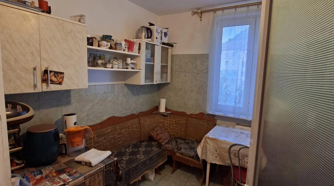 Oferta 3 camere, decomandat, 67 mp, de vanzare apartament in zona Central imagine 1