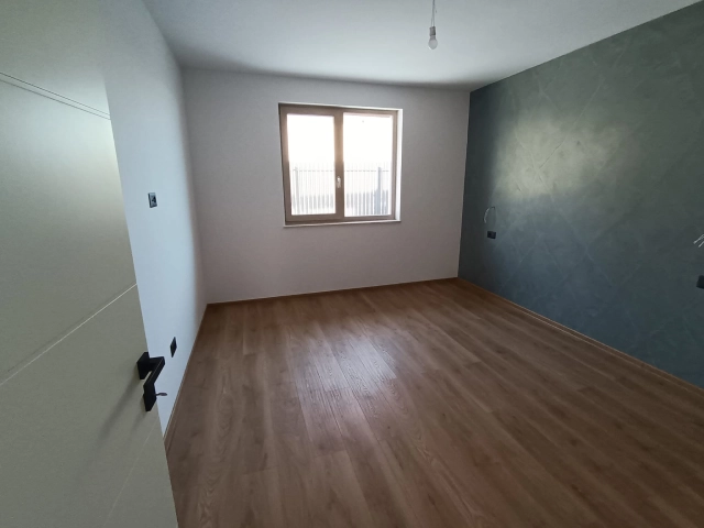 Apartament 3 camere - Popas Pacurari