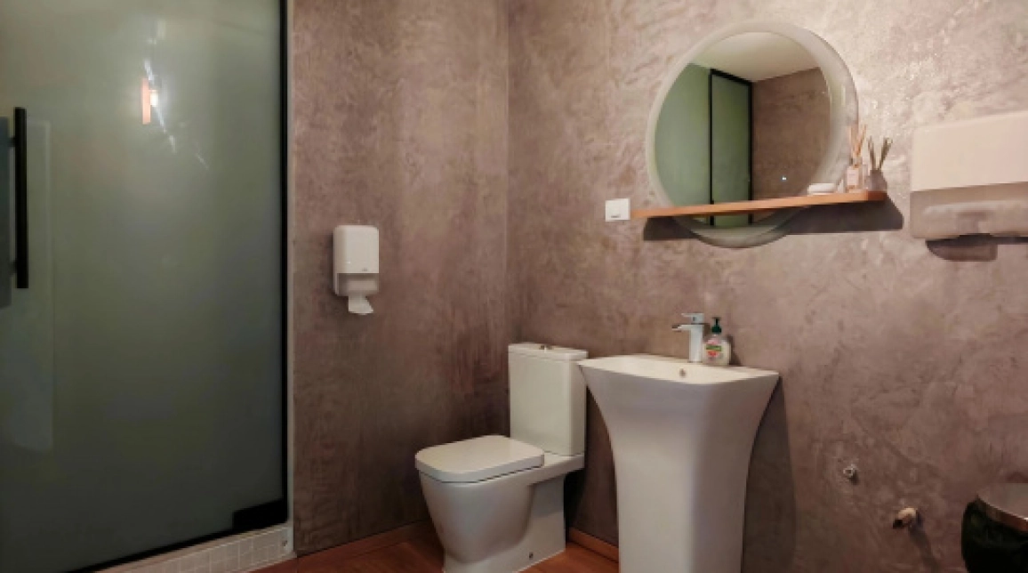 Oferta Casa de vanzare, 5 camere, 180 mp, Eforie Sud,  Drum National, Nou renovata,  locuinta sau birou imagine 33