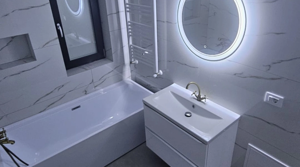 Oferta De vanzare casa, 4 camere, 105 mp, Rediu,  (La asfalt si statie autobus) imagine 5