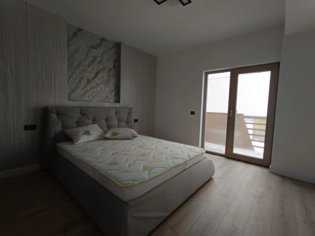 Apartament 4 camere - Valea Lupului