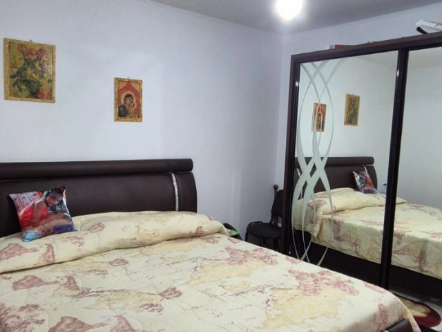 Apartament 3 camere - Visani