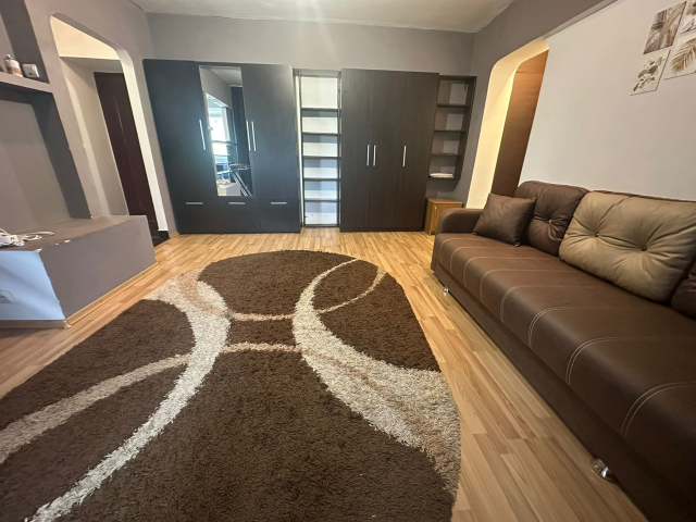 De inchiriat apartament, 1 camera,  open-space,  40 mp, Nicolina,  (Biserica Catolica) 158862