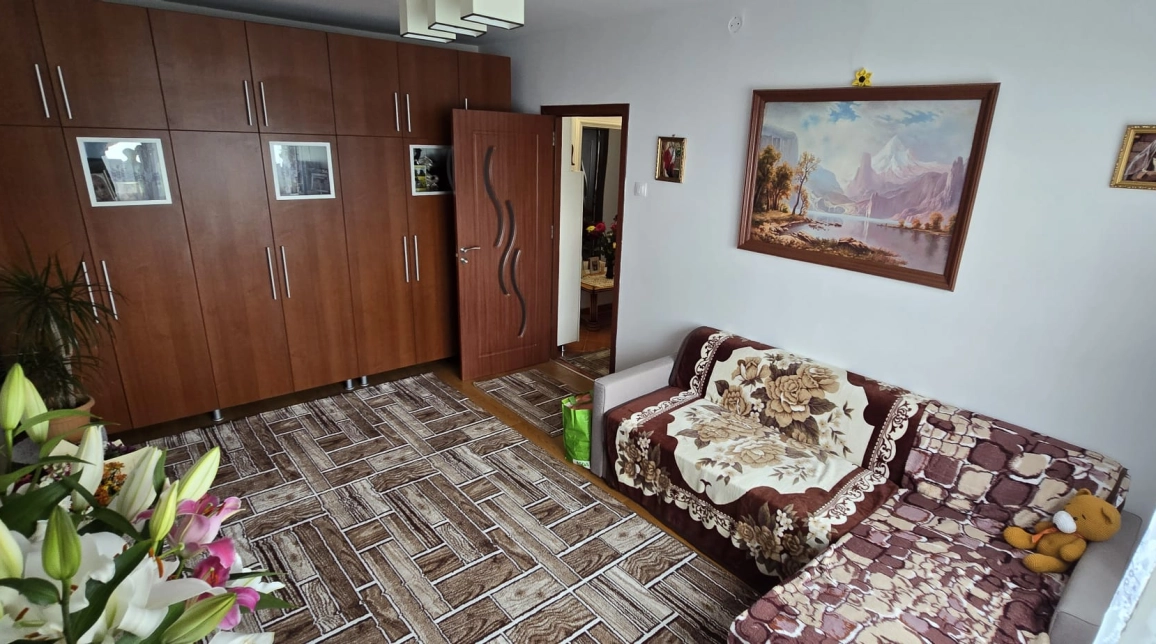 Oferta Apartament, 3 camere semidecomandat, 65 mp, Podu Ros, de vanzare,  Sensul giratoriu imagine 10