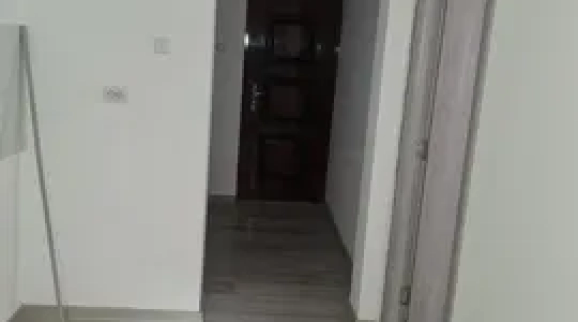 Oferta De vanzare apartament, 3 camere, semidecomandat, 40 mp, Darmanesti,  Liceul de informatica imagine 5