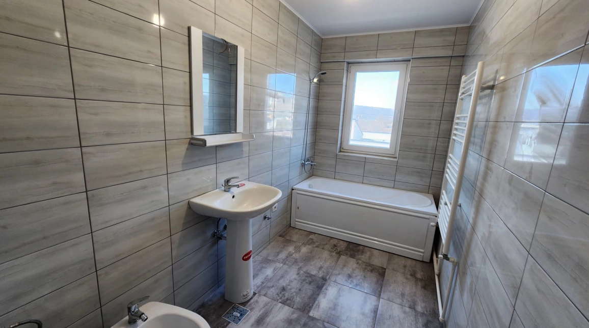 Oferta Bucium apartament nou 64 mp, 2 camere, decomandat, de vanzare,  800m in spate la Lidl imagine 3