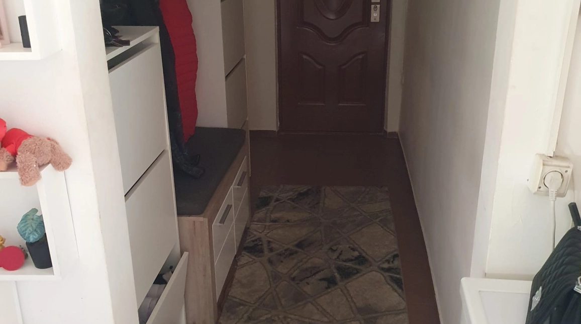 Oferta Apartament, 3 camere semidecomandat, 72 mp, Darmanesti, de vanzare imagine 8
