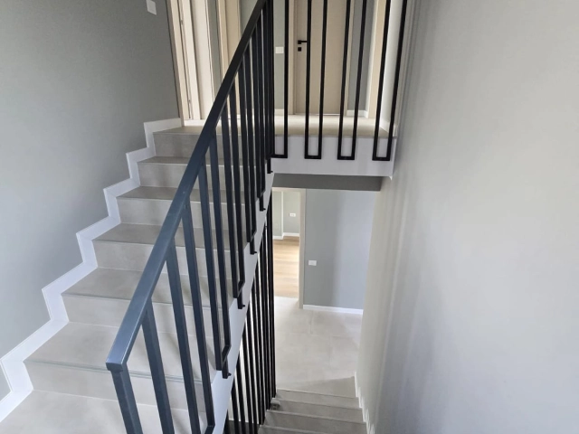 Apartament 4 camere - Visani