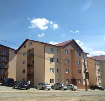 Iris Apartments