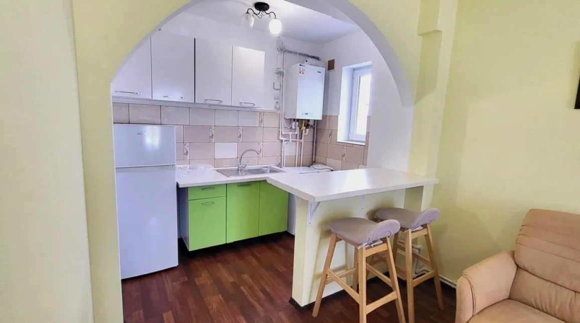 Oferta Apartament de inchiriat, 2 camere, decomandat, 40 mp, Bucium,  OMV imagine 3