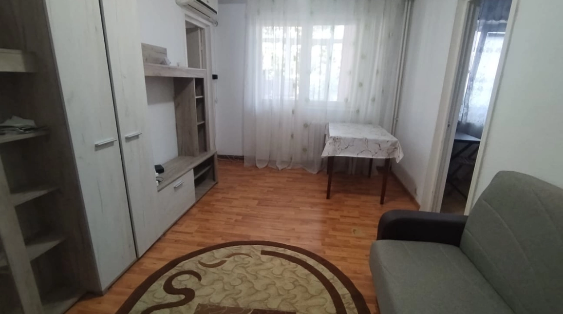 Oferta Apartament, 2 camere nedecomandat, 40 mp, Tatarasi, de inchiriat,  Ateneul Tatarasi imagine 3