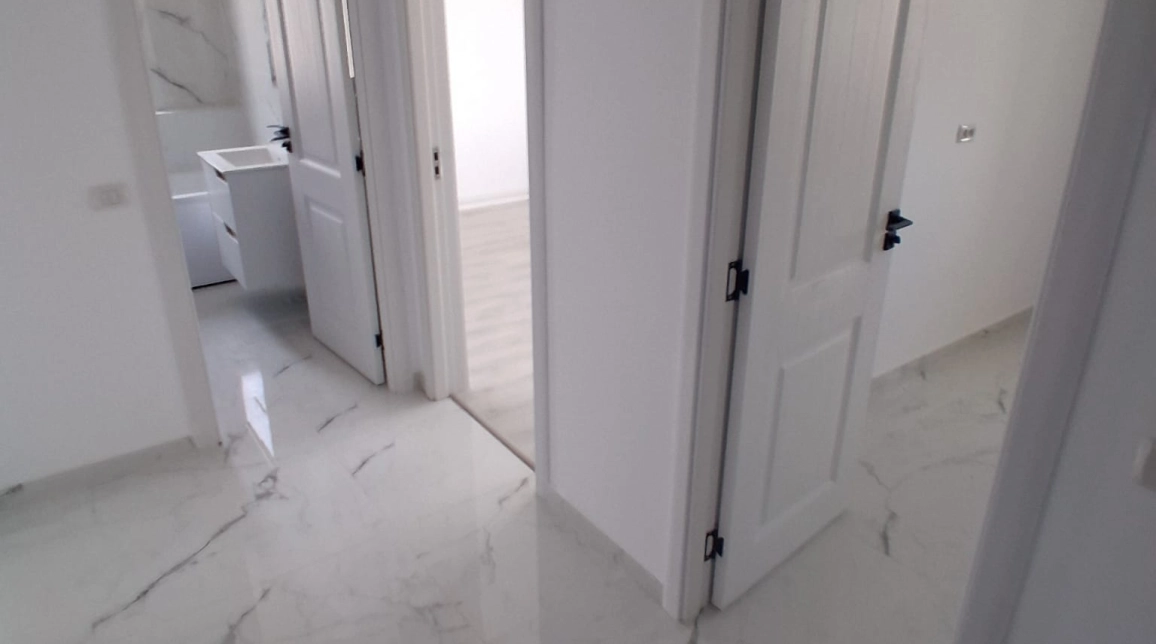 Oferta 1 camera, decomandat, 38 mp, de vanzare apartament nou in zona Frumoasa,  Manta Rosie - La 2 pasi Hlincea imagine 2