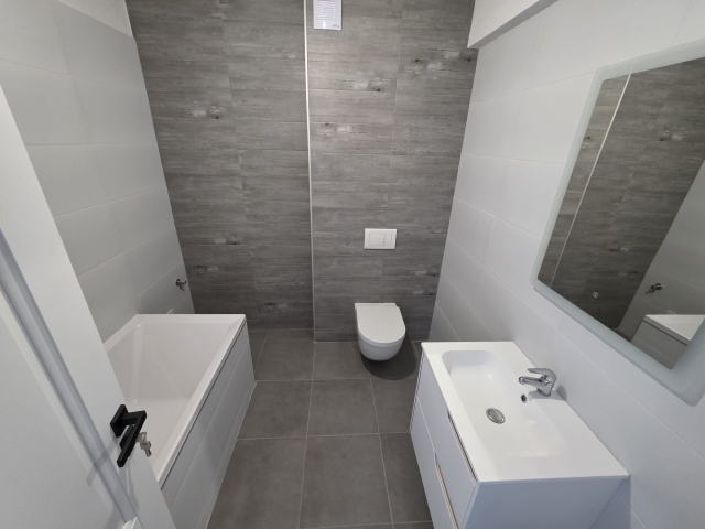 2 camere,  decomandat,  61 mp, de vanzare apartament nou in zona Pacurari,  (Mega Image- Str. Soarelui) 152508