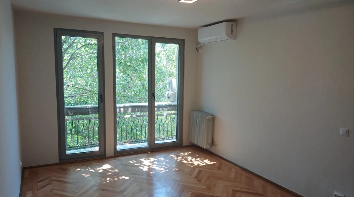 Oferta Titan apartament 60 mp, 3 camere, semidecomandat, de vanzare,  Piata Minis imagine 11