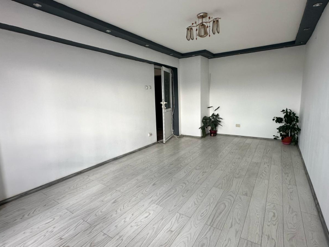Pacurari apartament  58 mp, 2 camere,  decomandat, de vanzare,  (La bulevard- Esplanada Mimoza ) 163394