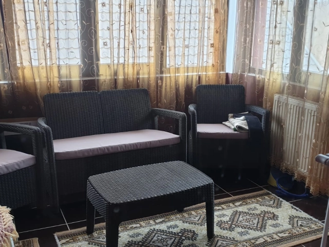 Apartament 5 camere - Barnova