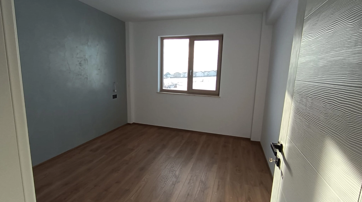 Oferta 3 camere, 95 mp, de vanzare casa in zona Popas Pacurari,  Lucian Blaga, la 250m de Statia de autobuz imagine 5