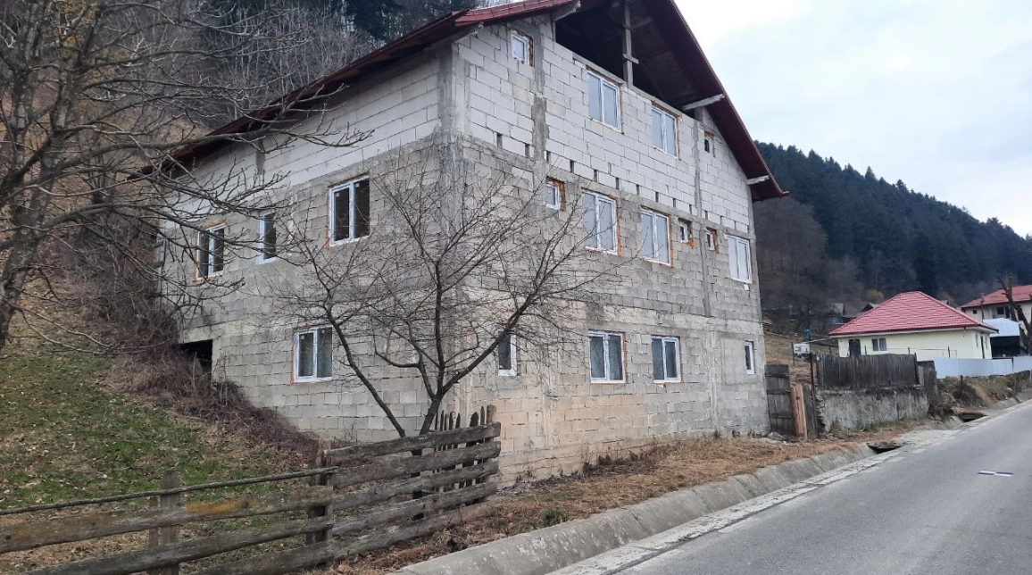 Oferta Casa de vanzare, 0 camere, 290 mp, Alexandru cel bun (Jud. Neamt),  Vadurele imagine 1