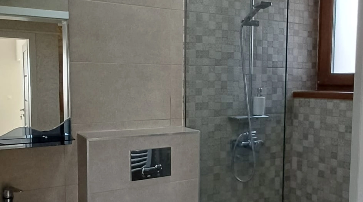 Oferta 4 camere, 119 mp, de vanzare casa in zona Miroslava,  dupa Transanaped imagine 2