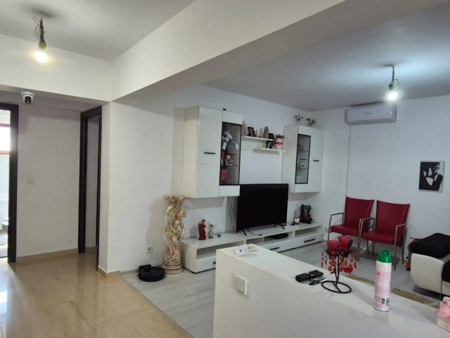 Apartament 3 camere - Visani