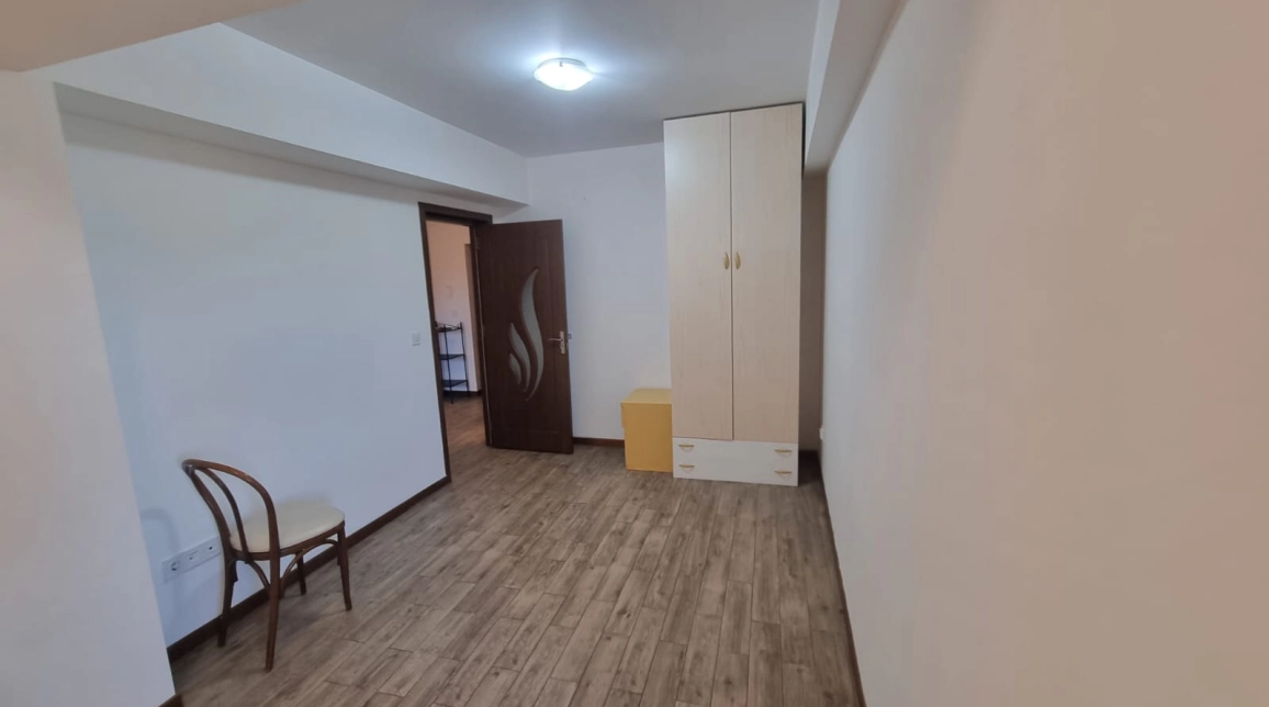Oferta De inchiriat apartament nou, 3 camere, semidecomandat, 60 mp, Tudor Vladimirescu,  5 min pana la Iulius Mall imagine 7