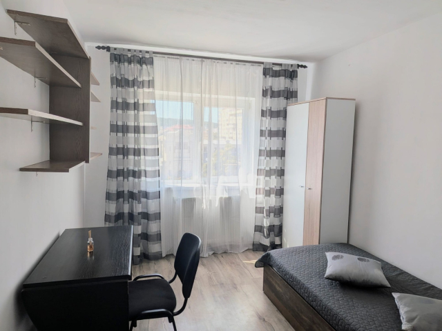 Apartament de inchiriat, 4 camere,  decomandat,  72 mp, Gara,  (Mc Donald s) 155755