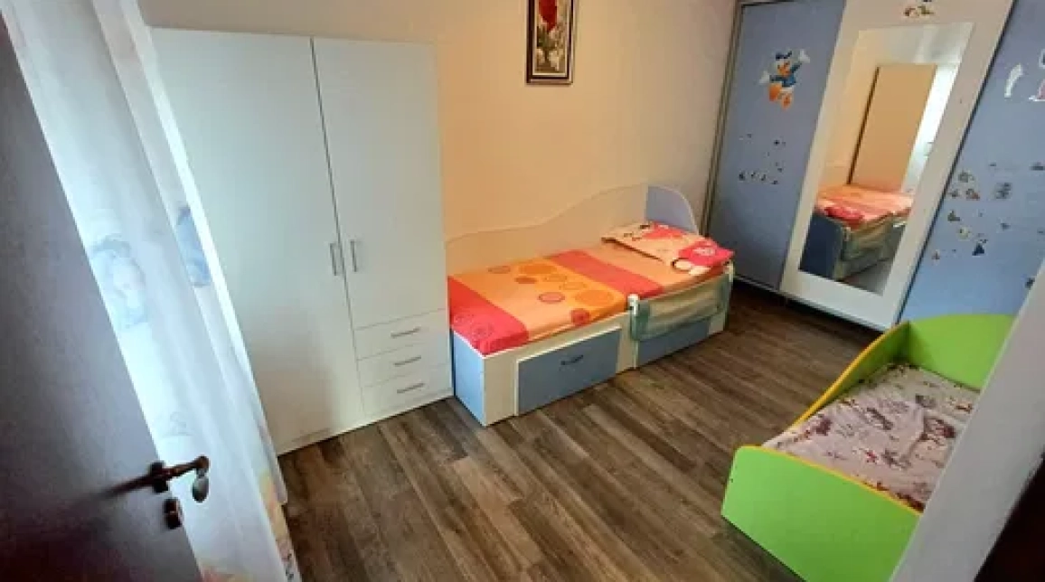 Oferta Darmanesti apartament 59 mp, 3 camere, semidecomandat, de vanzare,  Adrian imagine 4
