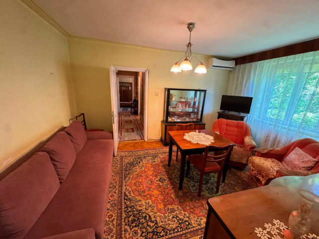 Tudor Vladimirescu apartament  58 mp, 3 camere,  nedecomandat, de vanzare,  (Camin T 17) 162589