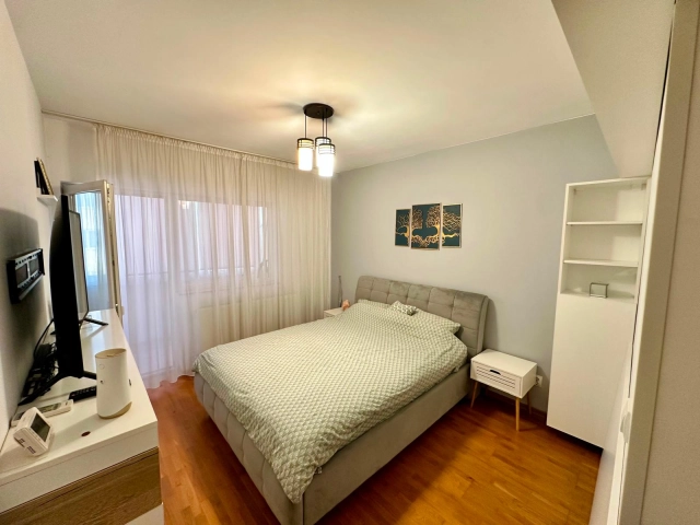 Apartament 3 camere - Valea Lupului