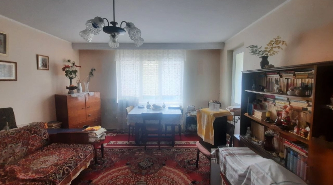 Oferta Apartament de vanzare, 4 camere, semidecomandat, 92 mp, Darmanesti,  Adridan imagine 2