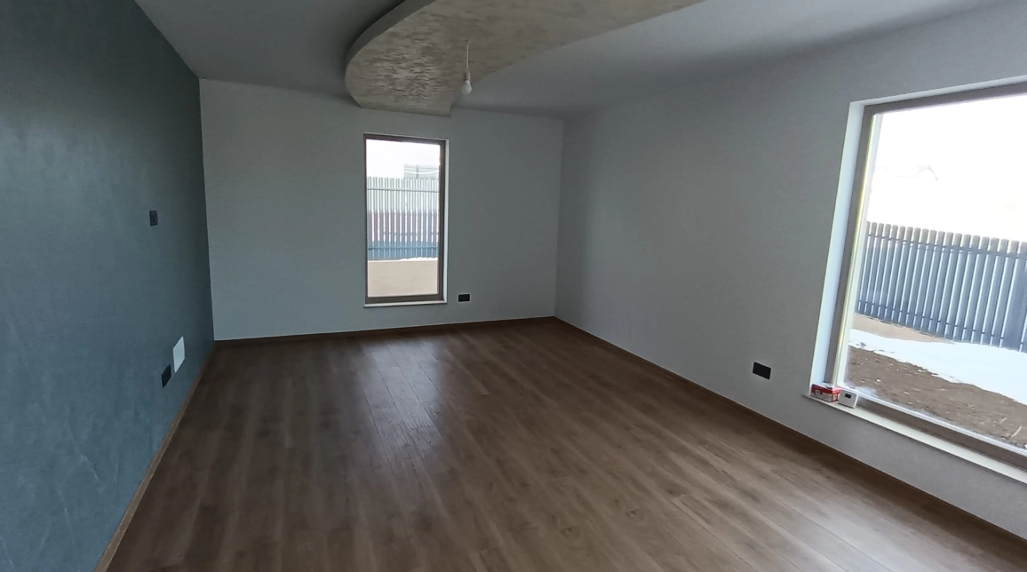 Oferta 3 camere, 95 mp, de vanzare casa in zona Popas Pacurari,  Lucian Blaga, la 250m de Statia de autobuz imagine 6