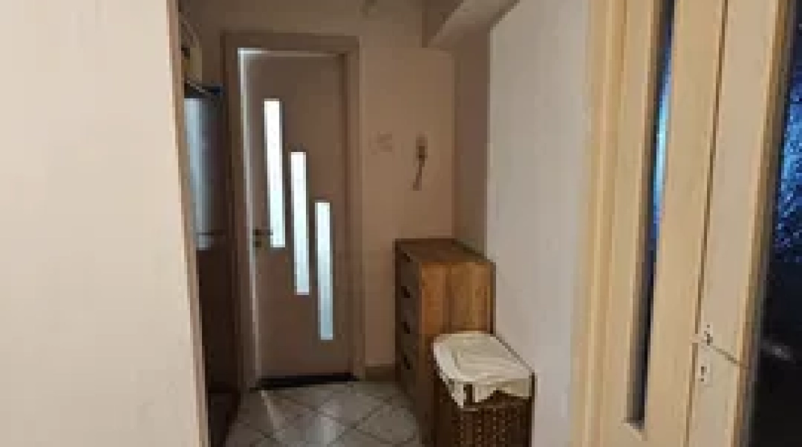 Oferta Garsoniera de vanzare, 55 mp, 1 Mai imagine 3