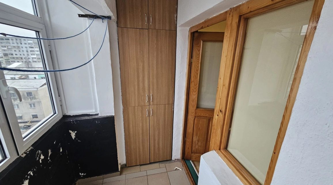 Oferta Apartament, 3 camere decomandat, 72 mp, Dacia, de vanzare,  Bicaz imagine 2
