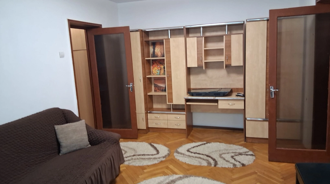 Oferta 2 camere, semidecomandat, 50 mp, de vanzare apartament in zona Podu Ros,  Salubris imagine 3