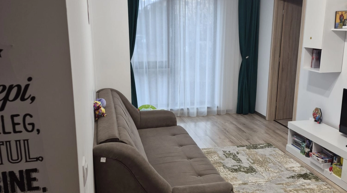 Oferta De vanzare apartament nou, 2 camere, nedecomandat, 43 mp, CUG,  400m de la Al T Neculai imagine 1