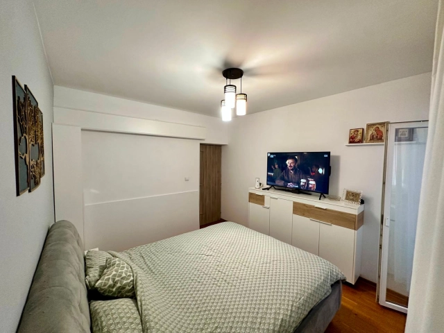 Apartament 3 camere - Valea Lupului