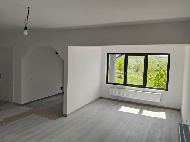 Tomesti casa 100mp, 3 camere,  de vanzare,  (  dupa primarie) 160649