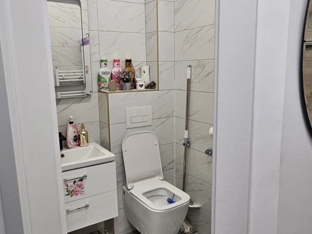 Apartament 3 camere - Valea Lupului