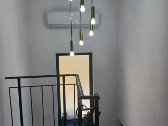 Apartament 4 camere - Miroslava