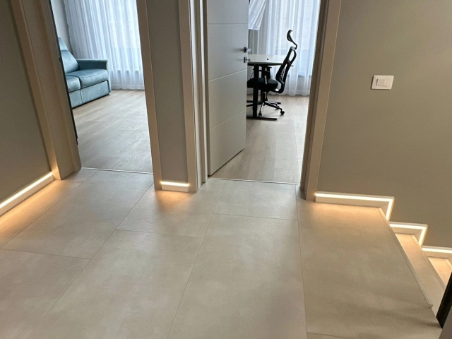 Apartament 4 camere - Bucium