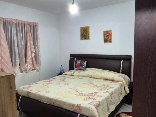Apartament 3 camere - Visani