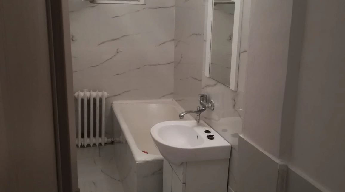 Oferta De inchiriat apartament, 2 camere, nedecomandat, 40 mp, Alexandru cel Bun,  Lic Miron Costin imagine 6