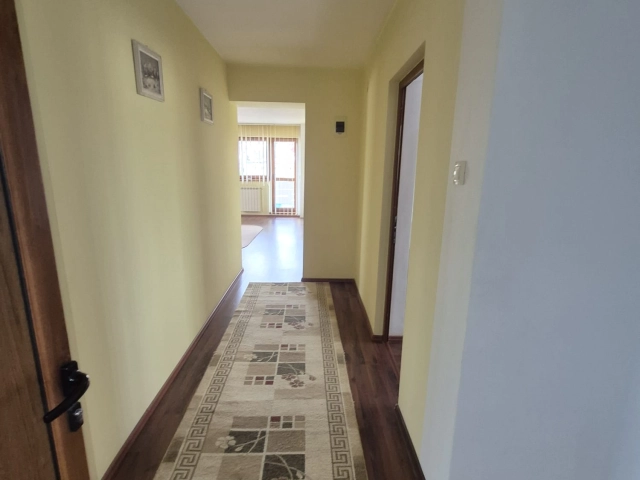 Apartament 10 camere - Podul de Fier