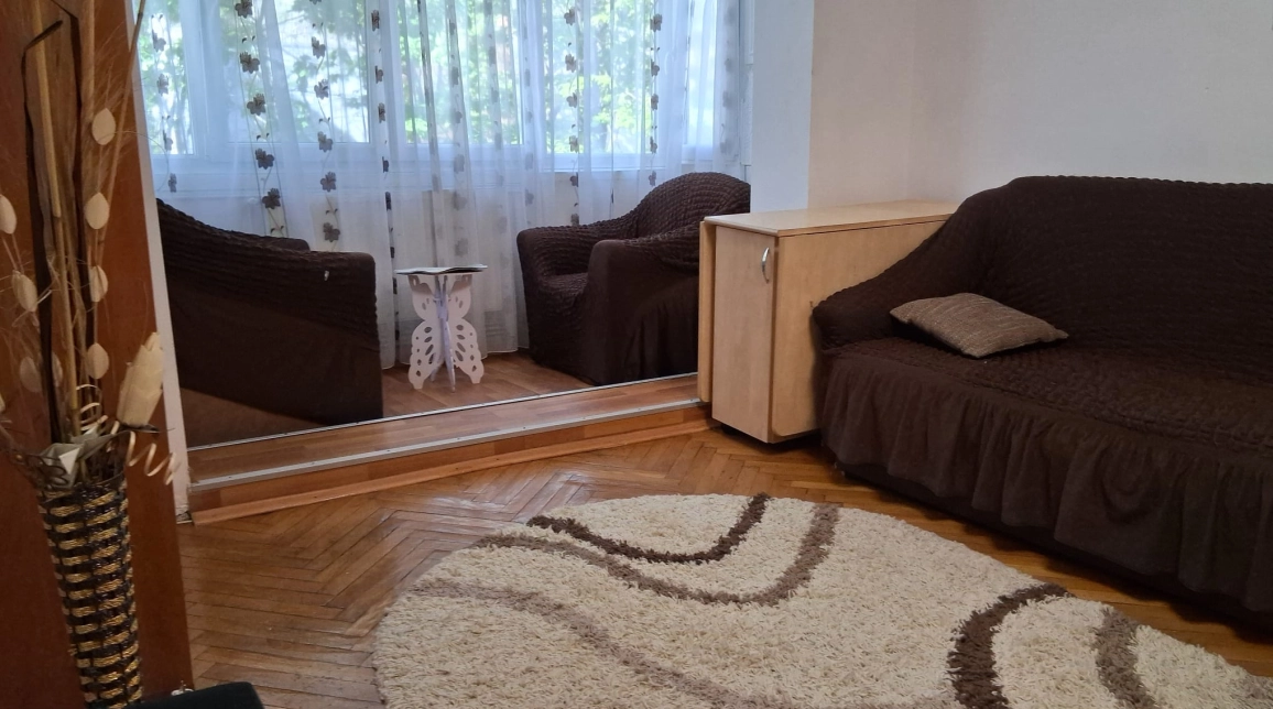 Oferta 2 camere, semidecomandat, 50 mp, de vanzare apartament in zona Podu Ros,  Salubris imagine 4