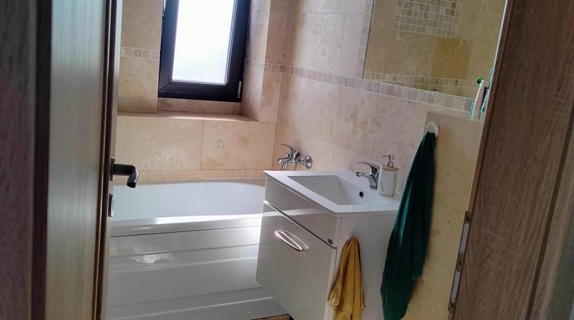 Oferta De vanzare apartament nou, 2 camere, nedecomandat, 43 mp, CUG,  400m de la Al T Neculai imagine 4