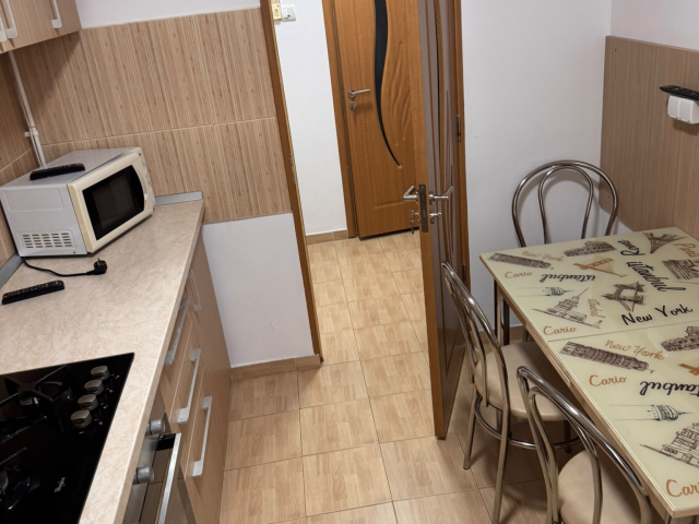 Nicolina apartament  54 mp, 2 camere,  decomandat, de vanzare,  (Nicolina 1) 163119